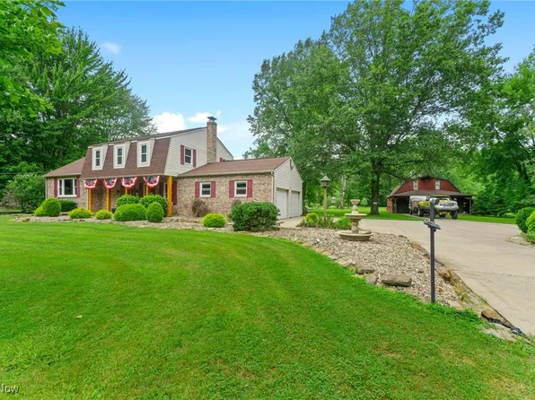 1056 Bristol Champion Townline Rd NW, Warren, OH 44481