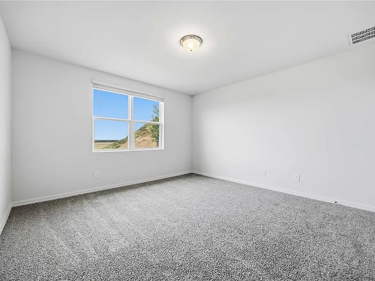 5009 Katrina Dr — Photo 36