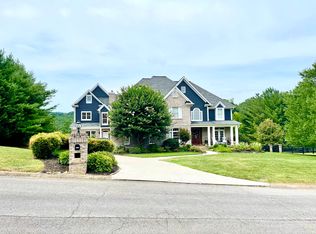 2203 Henge Point Ln, Knoxville, TN 37922