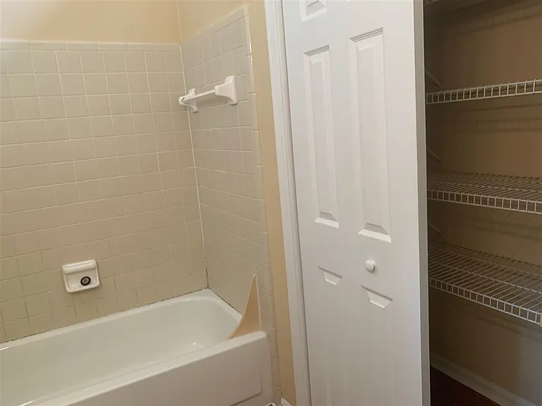 1808 Jackson Bluff Rd #C — Photo 15