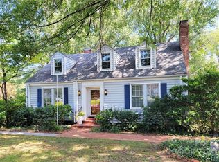 3110 N Center St, Hickory, NC 28601