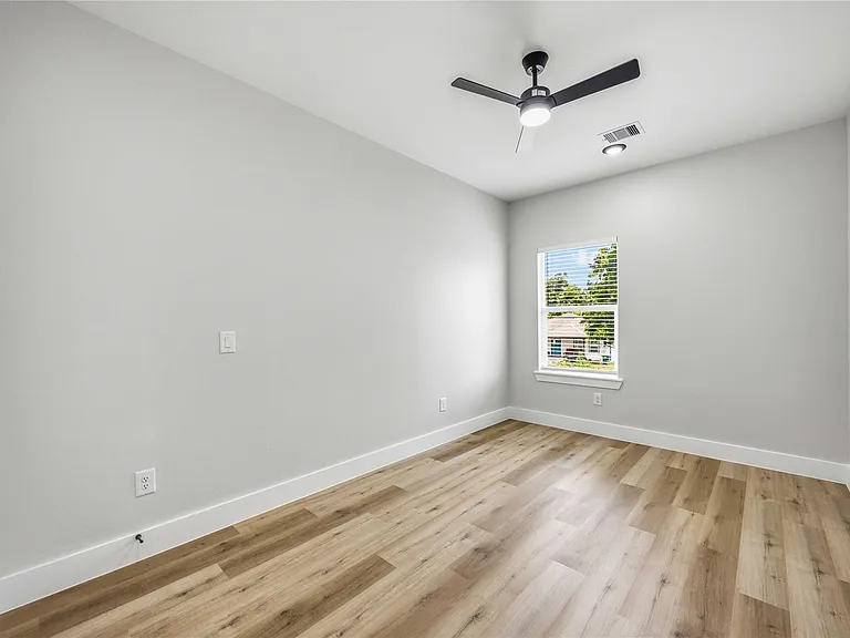 1084 Junell St #A — Photo 24
