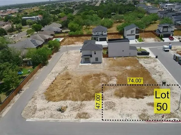 2501 Regina Dr, Mission, TX 78574