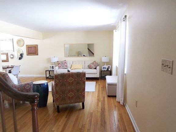 2nd image of 7701 Terraqua Dr