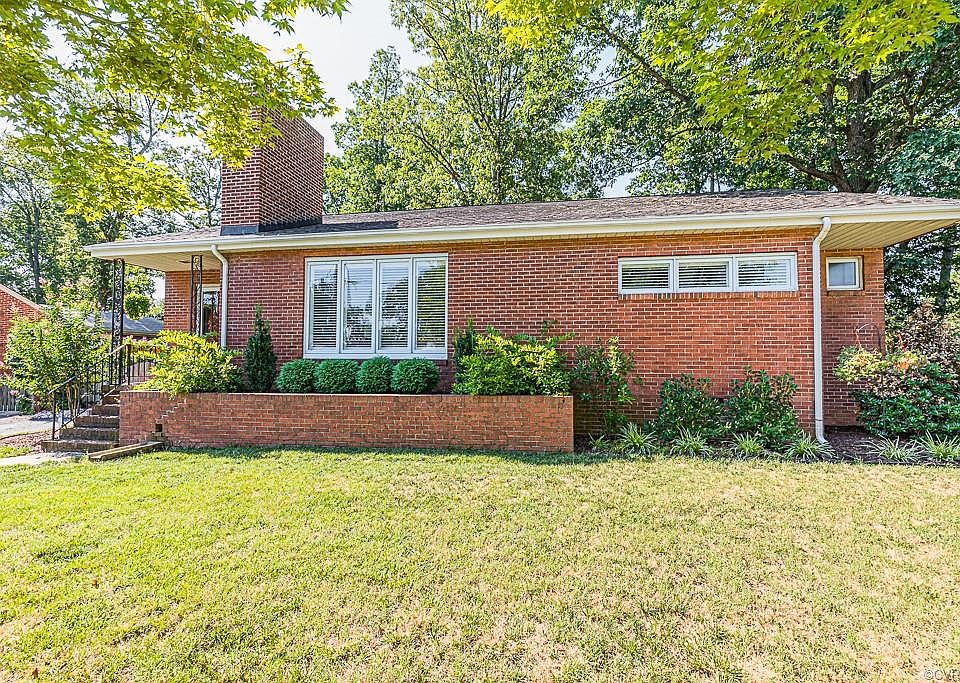 1st image of 8505 Rivermont Dr