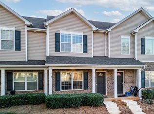 10453 Stokeshill Ct, Pineville, NC