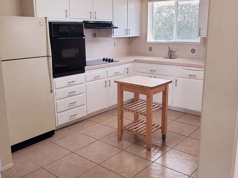 9951 W Clair Dr — Photo 2