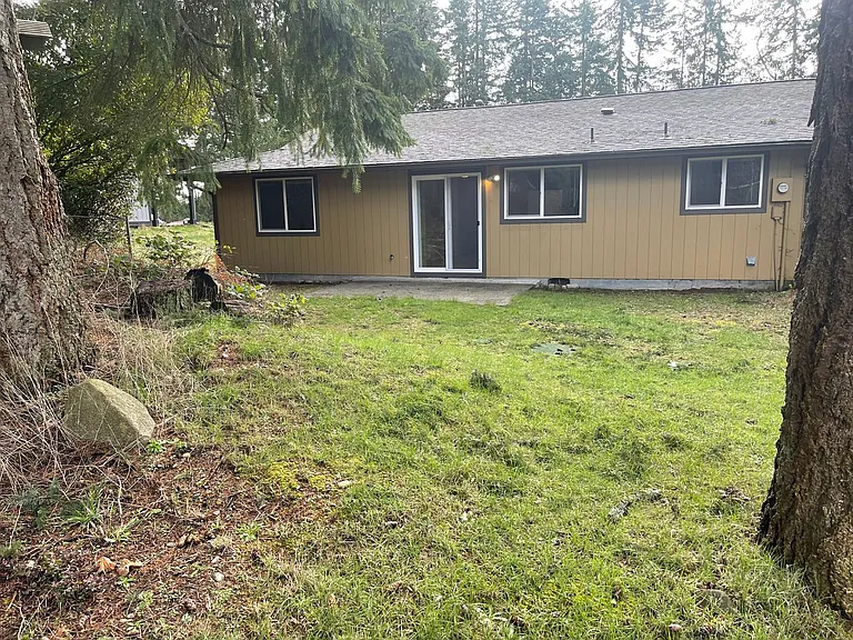 3217 SE Goldmaur Ct #B — Photo 23