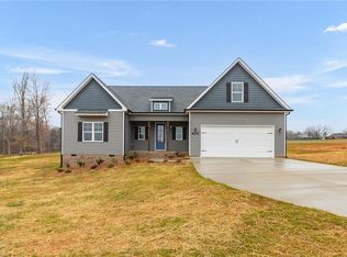 544 Troublesome Rd, Reidsville, NC 27320