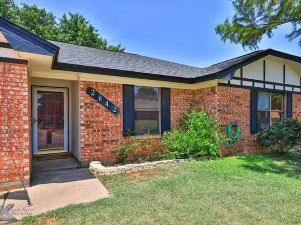 2842 Rex Allen Dr, Abilene, TX 79606
