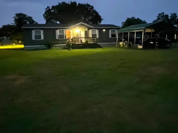 42 Private Road 3501, Gonzales, TX 78629