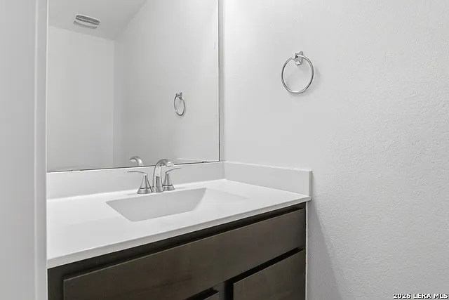 15411 Oceanus Dr — Photo 12