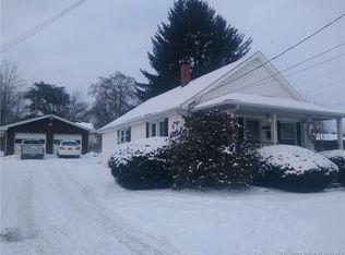 406 E Salem Ave, Salem, IN 47167