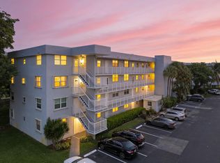 113 ROYAL PARK Drive #4A, Oakland Park, FL 33309