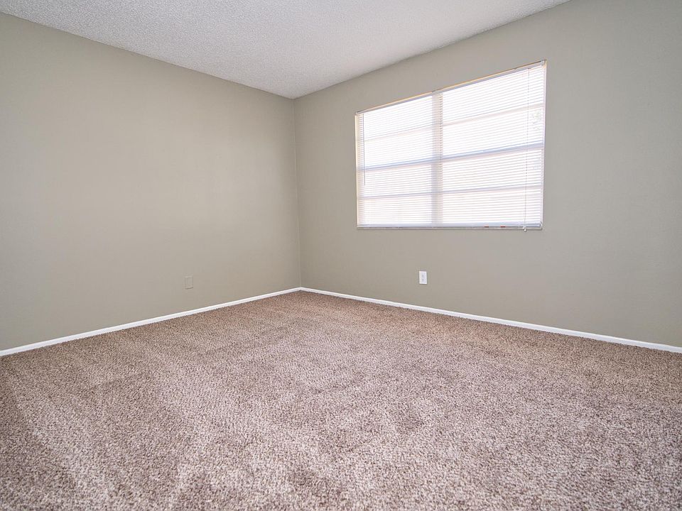 2nd image of 1503 E Humphrey St APT C