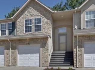 1281 N Mart Way Dr #103, Olathe, KS 66061