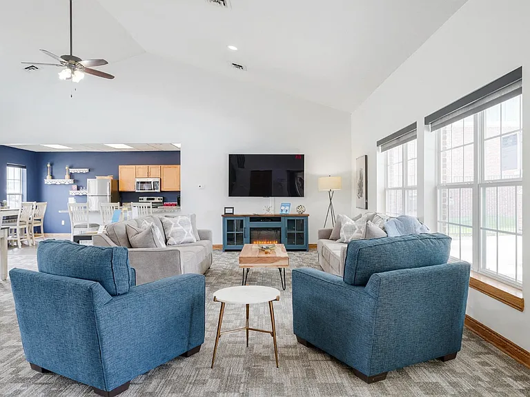 Kick back, relax, and watch some TV in our clubhouse at Williamsburg Park.