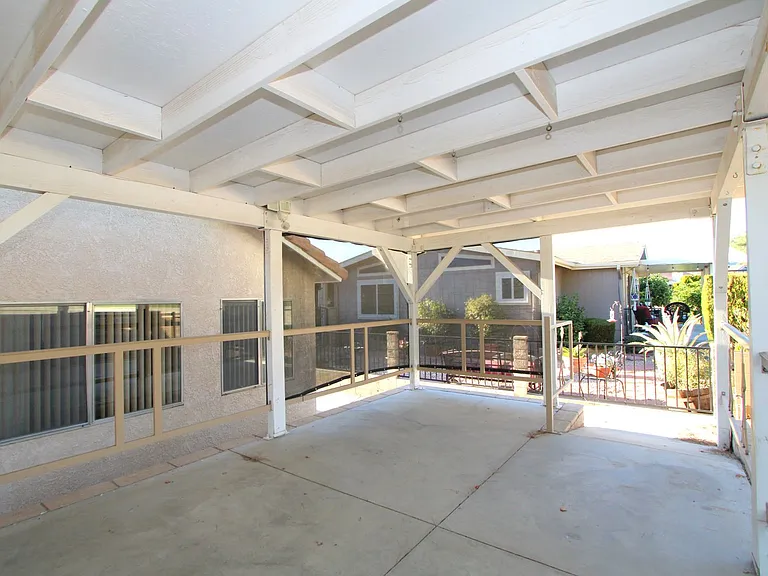 10770 Deerfield Dr — Photo 23