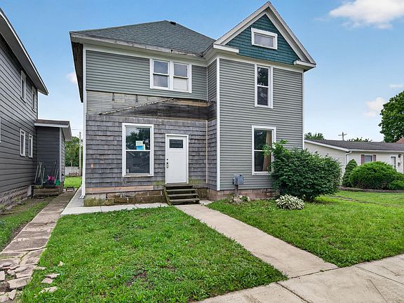 3rd image of 223 W 2nd St