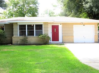2809 Rosadele St, La Marque, TX 77568
