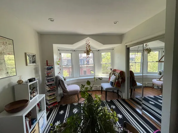 107 Chandler St, Boston, MA
