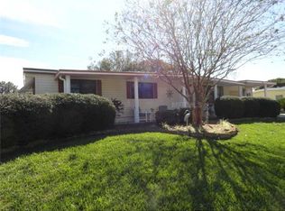 2705 Vindale Rd, Tavares, FL 32778