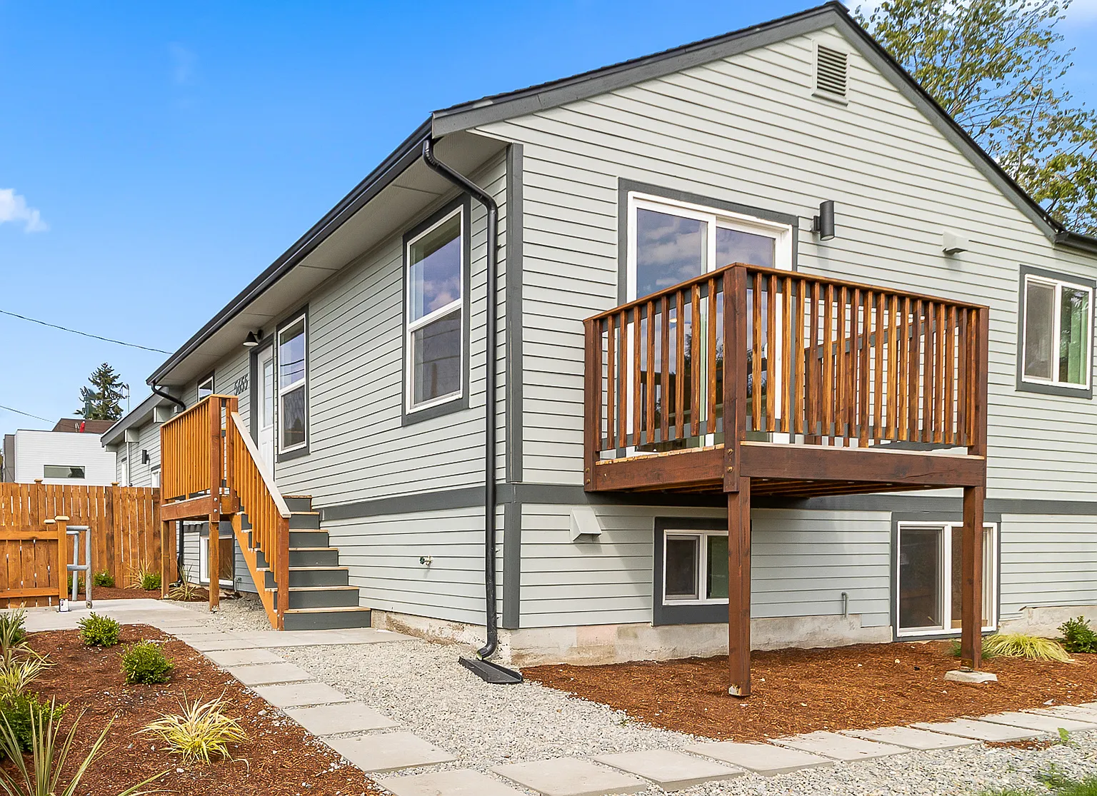 2 bed, 1.5 bath, 980 sqft, $2,895 — Photo 3