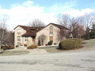 3 Renaissance Dr, North Huntingdon, PA 15642