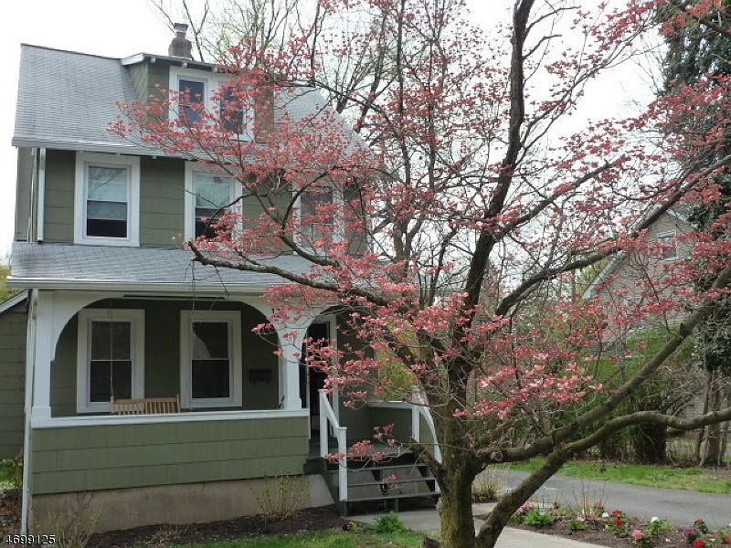 1st image of 12 Parker Ave