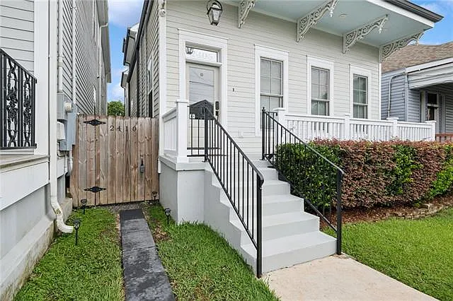3 bed, 2.5 bath, 1568 sqft, $3,300 — Photo 2