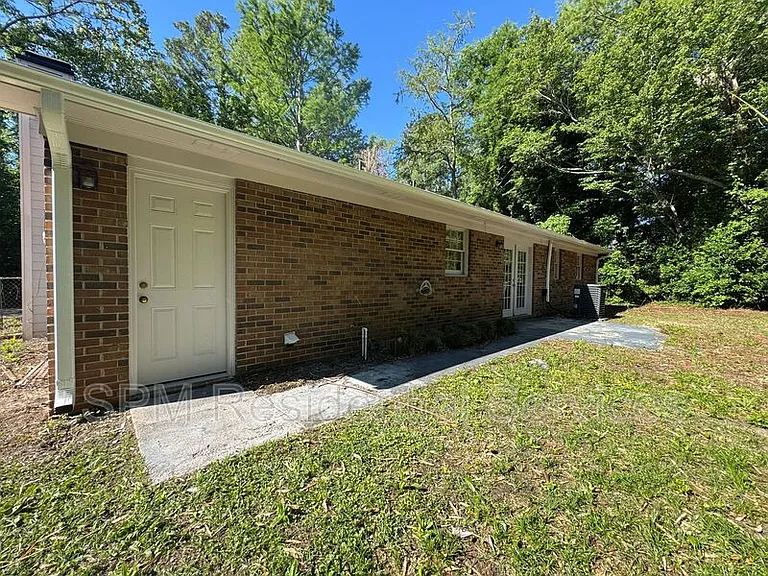 4805 Lord Nance Ct — Photo 18