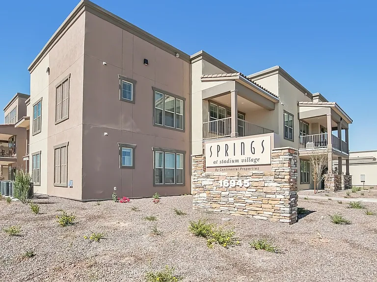 Springs at Stadium Village — Photo 8