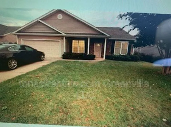 19 Tack Ln, Greer, SC 29650