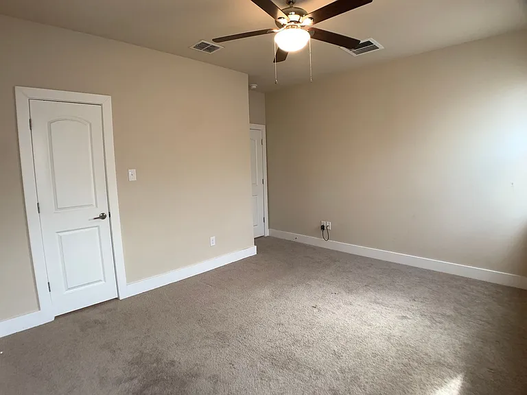 711 Gristmill Dr — Photo 18