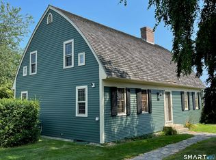 11 Smith Avenue, East Lyme, CT 06357