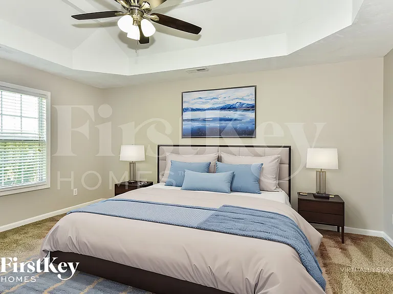 1161 Castlewood Dr — Photo 11