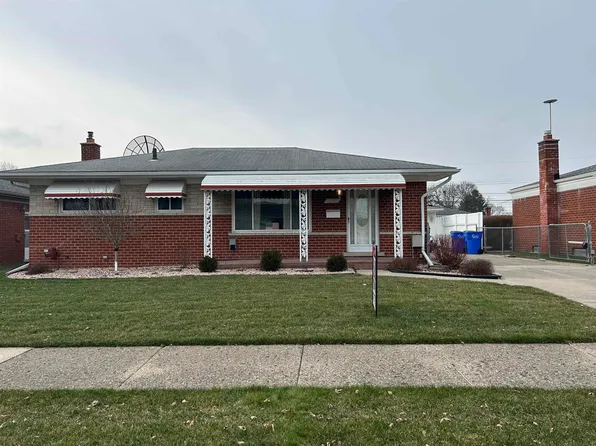 27527 Dover Ave, Warren, MI 48088
