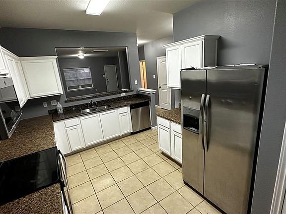 4th image of 13415 Lost Pines Bend Ct