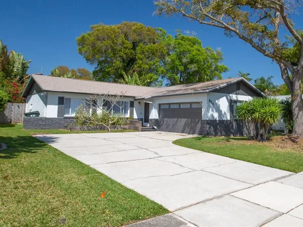 574 6th Ave SE, Largo, FL 33771