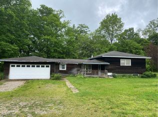 3185 Corvus Dr, Zanesville, OH 43701