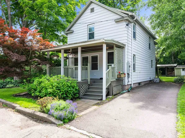 11 Champlain Place, Winooski, VT 05404