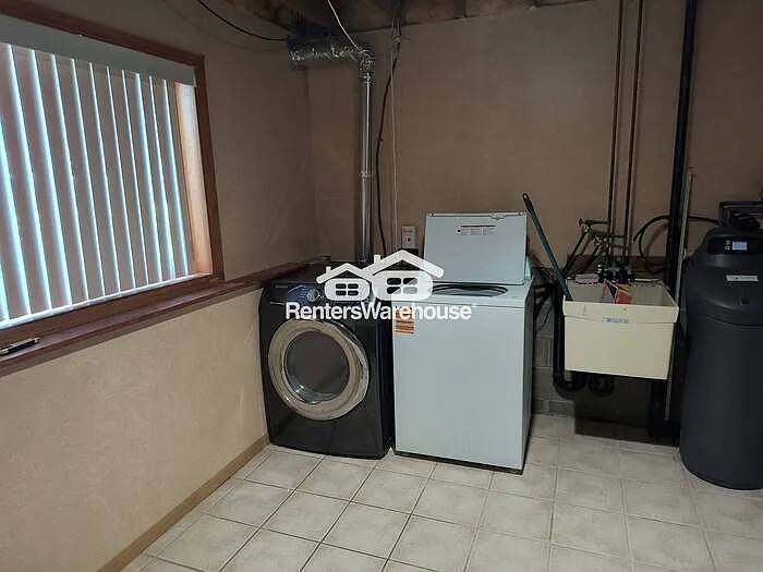 14649 Harrington Pl — Photo 32