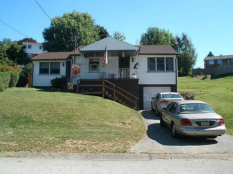 157 Marietta Dr photo 1