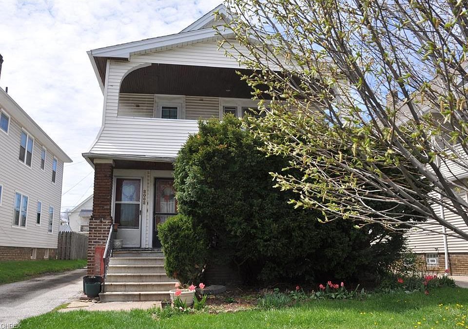 1st image of 2060 Wascana Ave