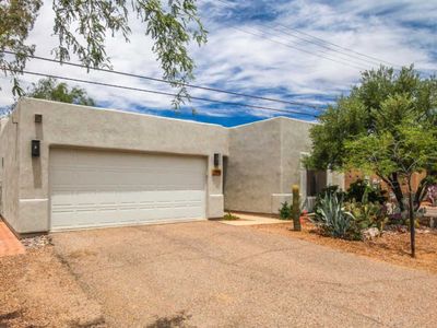 2895 E Allen Rd, Tucson, AZ, 85716