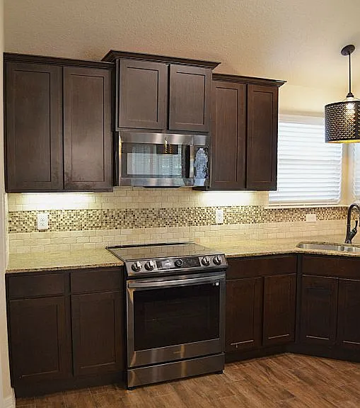 7609 Zircon Dr — Photo 12