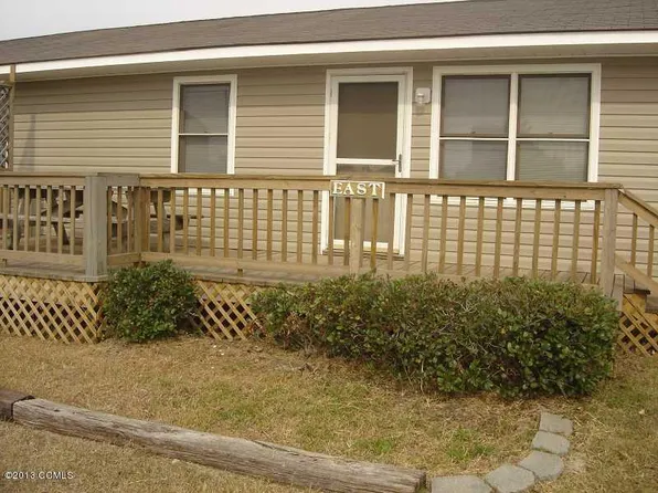 8614 Ocean View Dr, Emerald Isle, NC 28594