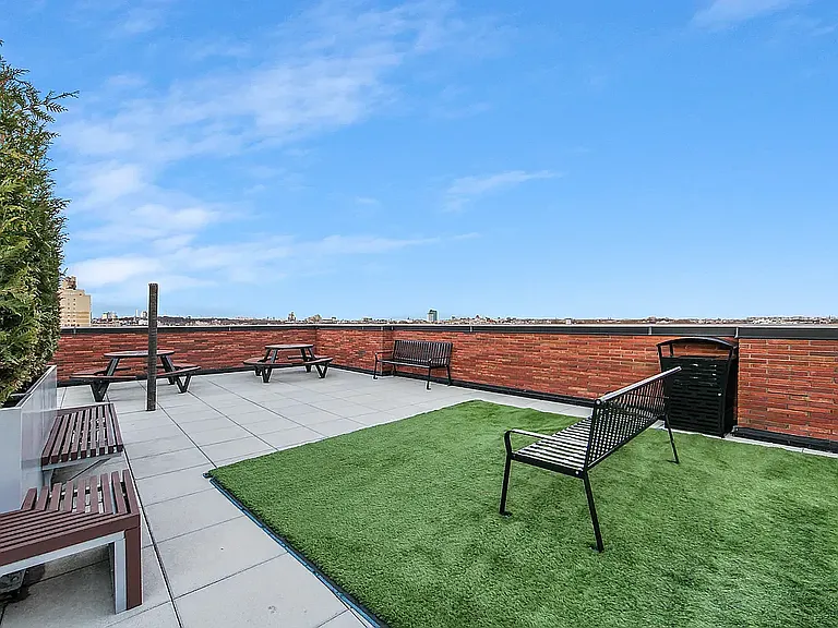 567 Ocean Pkwy #6D — Photo 15