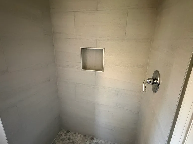 723 Main St #1 — Photo 7