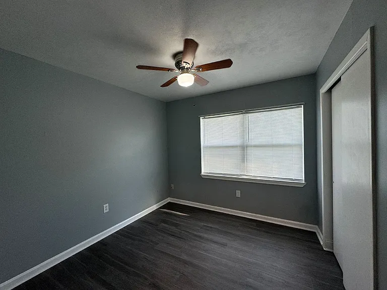 5117 Douglas St #A — Photo 3